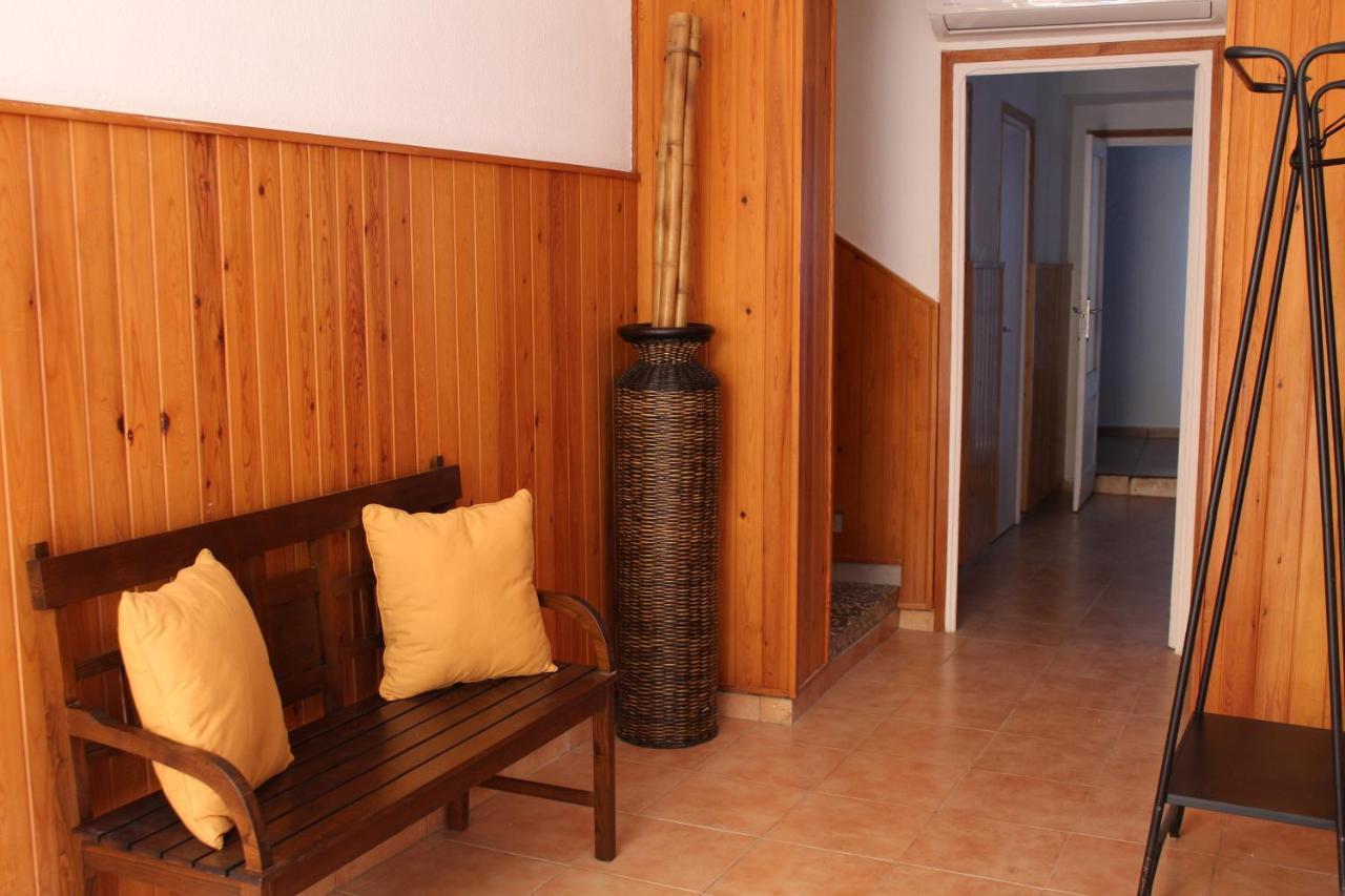 Casa Victor Villa Benissanet Bagian luar foto