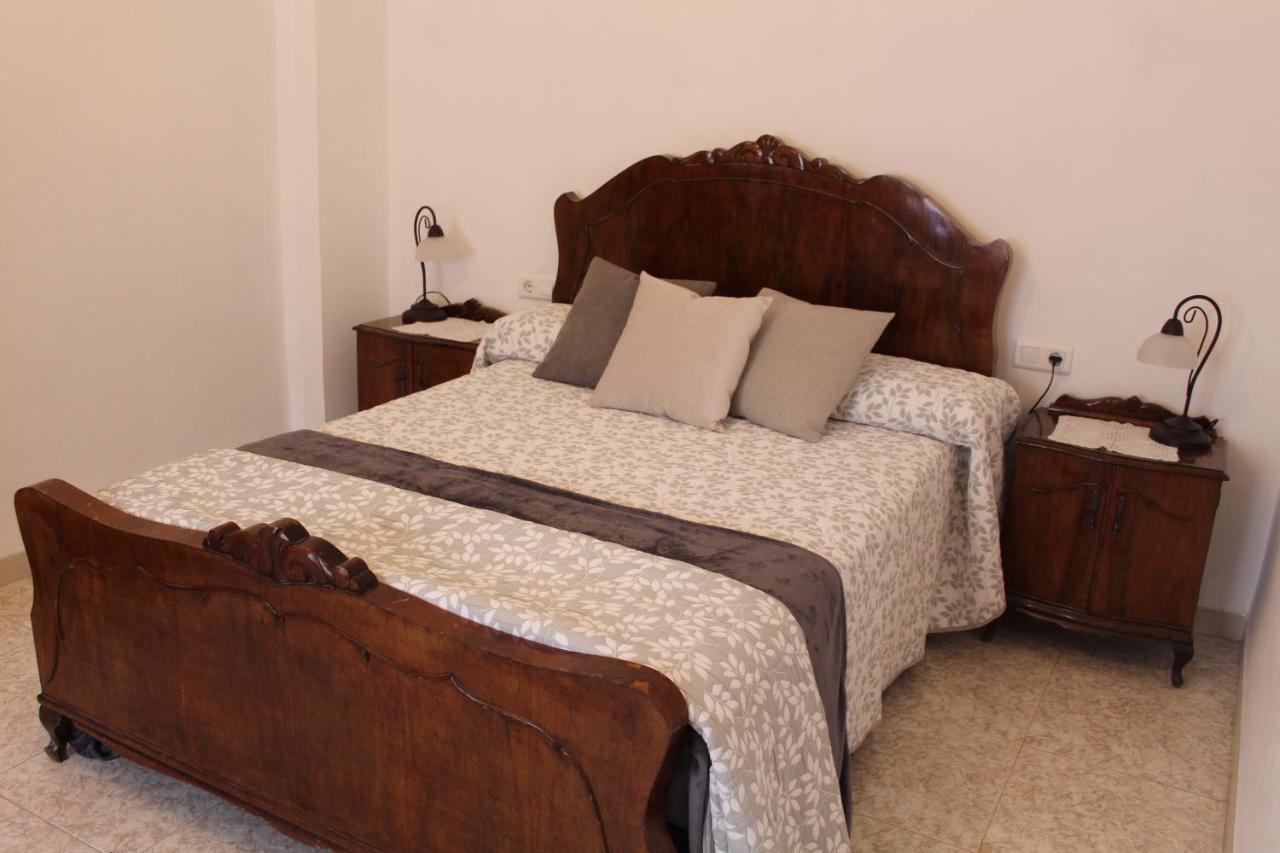Casa Victor Villa Benissanet Bagian luar foto
