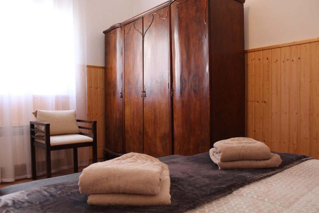 Casa Victor Villa Benissanet Bagian luar foto