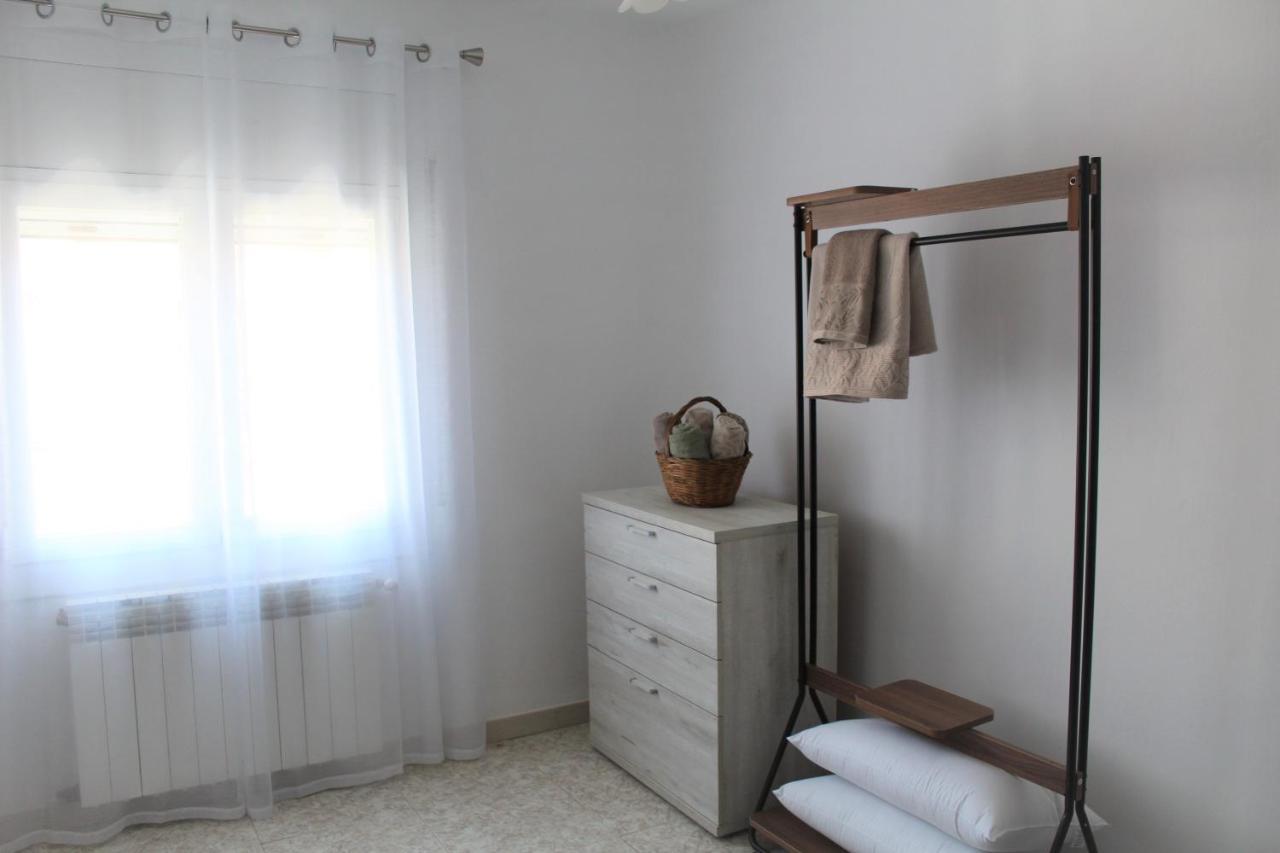 Casa Victor Villa Benissanet Bagian luar foto